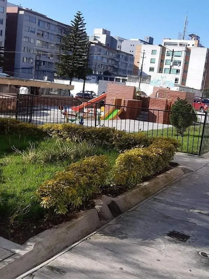 Departamento Amoblado En Quito Norte, Sector La Udla Universidad Av Granados 0*,